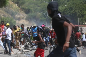 Violencia armada agrava crisis de seguridad y deja impacto humanitario.
