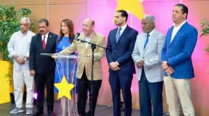 Oposición advierte que medidas económicas afectan más a la población.