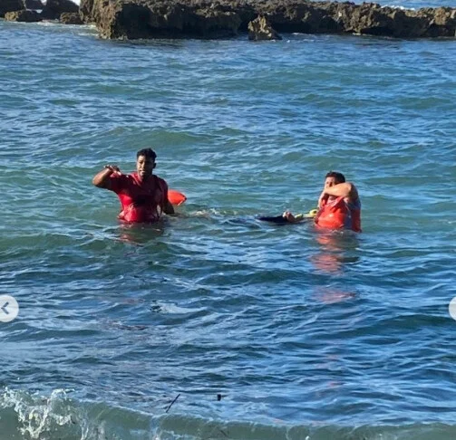 Autoridades investigan el hallazgo de un hombre con equipo de buceo en aguas de Puerto Plata