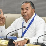 Maestros celebrarán su día con aumento salarial escalonado