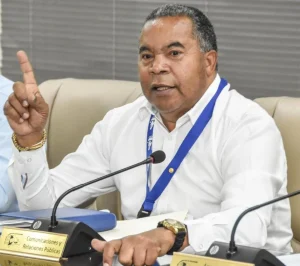 Incrementos entre 7 % y 32 % impactarán ingresos docentes