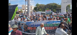 Comunidad rechaza proyectos extractivos mientras autoridades llaman a consenso basado en estudios técnicos.