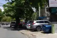 Residentes denuncian deterioro de servicios básicos y ocupación del espacio público sin respuestas oficiales.