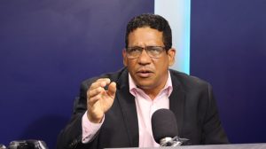 El gasto estatal en compras y servicios crece en el primer trimestre de 2026 con más de 14 mil procesos registrados.